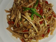 -鑫皇朝酒店(建设一路店)