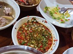 -汤锅大王(新平曹苏黄牛汤锅有限公司)