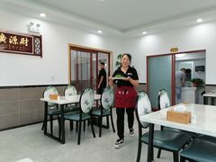大堂-七的湖·晚芳亭·阳澄湖农家菜·大闸蟹(莲花岛店)