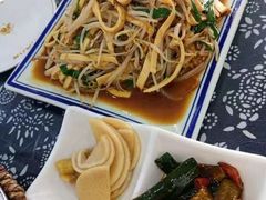 -八两八金·莱芜特色炒鸡(市南漳浦路店)