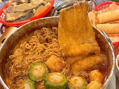 -禄婶鸡煲·打边炉