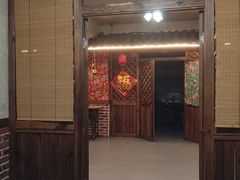 -人民公社铁锅炖·东北菜(卫国道店)