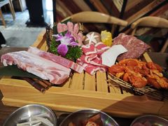 -香猪坊韩国烤肉专属门店(魏公村店)