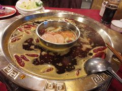 -山城年华老火锅(玉林店)