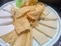 -秦宝雪花牛肉养生火锅(大兴九臻店)