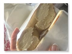 -Catch Bagel(芳草地店)