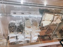 -VENCHI 闻绮(上海佛罗伦萨小镇店)