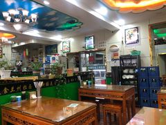 大堂-新疆美食兰州拉面家常菜