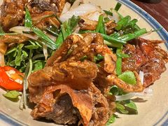 -Cuc Gach Quan Restaurant