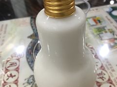 -周大娘牛乳(旧寨古村总店)