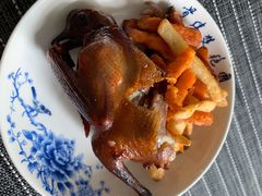乳鸽-宝轩渔府·老字号海鲜·正宗津菜(水上店)