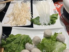 -红菇坊鲜汤火锅(橡树湾店)
