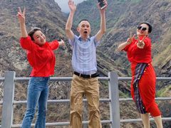 -香格里拉大峡谷巴拉格宗国家级风景名胜区丽江中旅旅游质量服务点