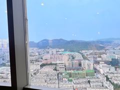 -怡豪大饭店·银顶旋转餐厅