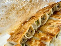 -大肚水饺锅贴·家常融合菜(新港店)
