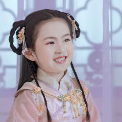 -盘子女人坊生日照·摄影馆(浦东店)