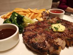 -WOLFGANG PUCK KITCHEN & BAR(迪士尼小镇店)