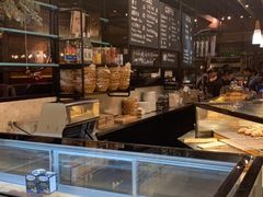 面包甜点陈列柜-麦田工坊(月湖店)