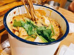 茶缸肚-小核桃品质串店(世茂大道店)