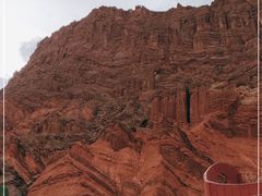 -天山神秘大峡谷