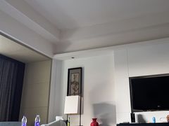 -三亚湾海居铂尔曼度假酒店