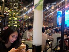 -胡桃里音乐酒馆(白云五号T5 MALL店)