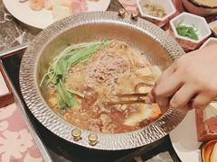 -牛YO寿喜烧·铁板烧和牛火锅自助(市府恒隆店)