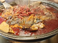 -辣尚瘾·烤鱼·新川菜(牡丹园直营店)