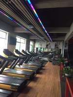 -瑞莱克斯健身俱乐部