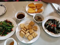 臭豆腐-玫瑰红烤羊排(北新桥三条店)