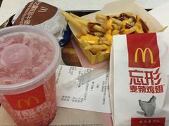 -麦当劳(湛江大厦店)