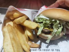 -FATBURGER 特富客汉堡(外交公寓店)