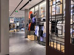 -ARC'TERYX始祖鸟(北京王府中环店)