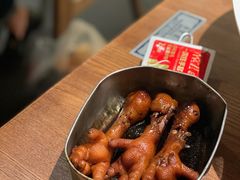 弄堂里的卤鸡爪-弄堂里·寻味杭州(湖滨银泰in77C区店)