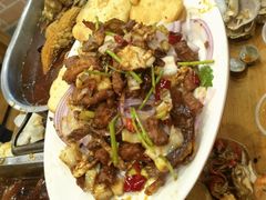 -老东镇啤酒屋海鲜加工·蒸汽海鲜·海鲜烧烤(台东店)