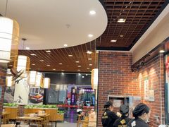 -裕记烧腊连锁餐饮(国商分店)