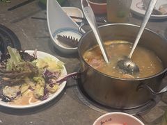 -锅儿欢海鲜火锅烤肉自助餐(东港凯虹店)