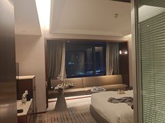 -上海龙之梦万丽酒店