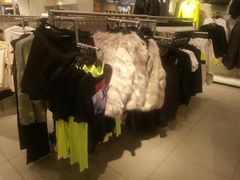 -H&M(华润万象城店)