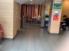 -麦当劳(乳山路店)