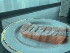 -亚洲国际大酒店·云顶阁旋转自助餐厅