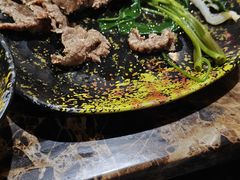 -牛里牛气· 榴莲海鲜鲜牛肉自助火锅·烤肉(横岗店)
