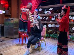 -老滇山寨•云南特色菜•地方菜•民族风情歌舞表演(金碧店)