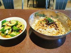-一棠龙虾•王牌虾球(光谷天地店)