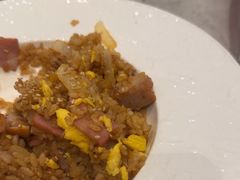 -必胜客(威高广场店)