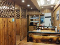 大堂-老东镇啤酒屋海鲜加工·蒸汽海鲜·海鲜烧烤(台东店)