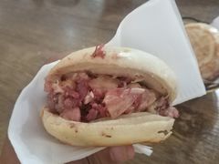 -闫家驴肉火烧(五四店)