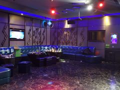 -泡沫BUbbLE量贩式KTV(金沙江路店)
