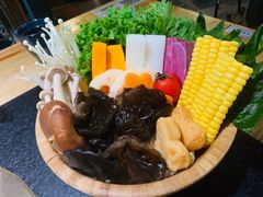 -湊湊火锅·茶憩(上海合生汇店)