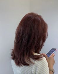 -妃格美发沙龙·烫发·染发